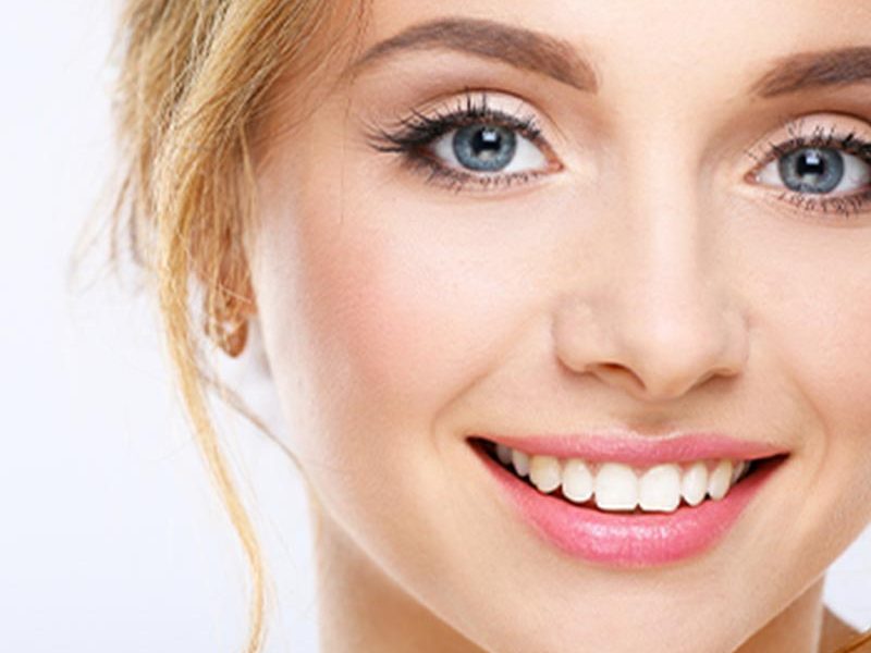 teeth whitening patient smiling